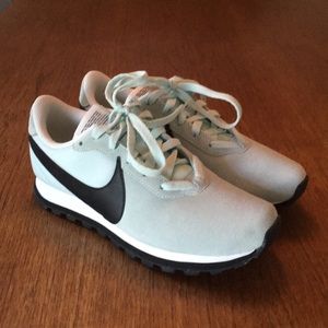Nike Pre Love O.X. Sneaker